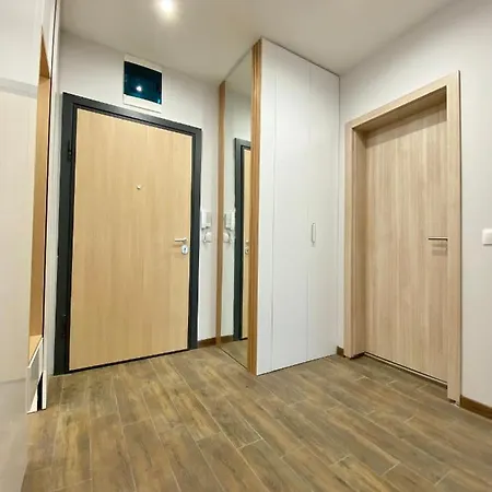 Modern 1bed For 4 Guests In Apartment